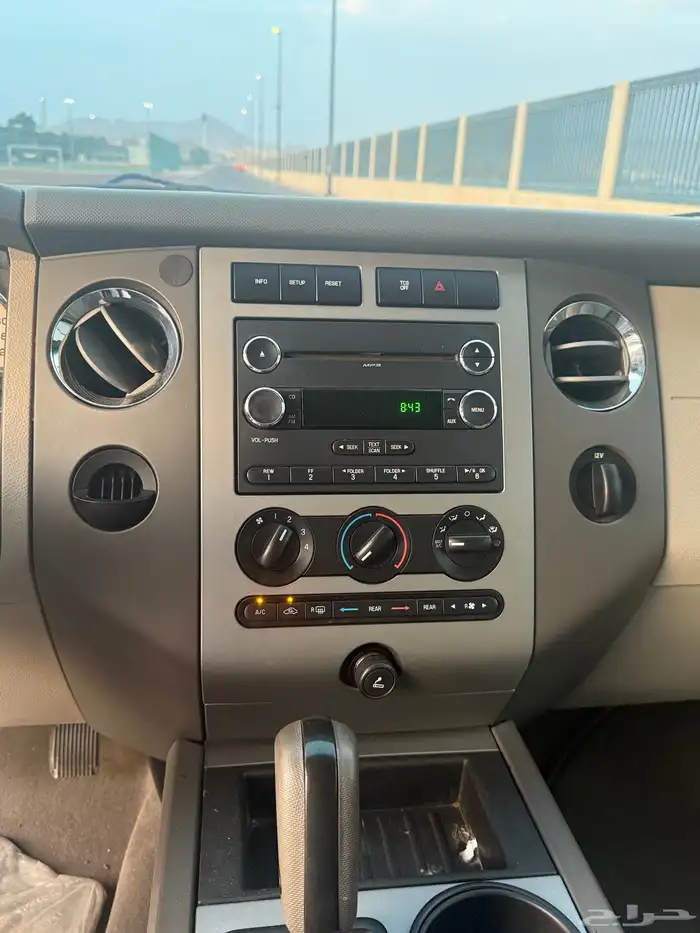 فورد اكسبدشن 2013 نص فل نظيف جدا 12