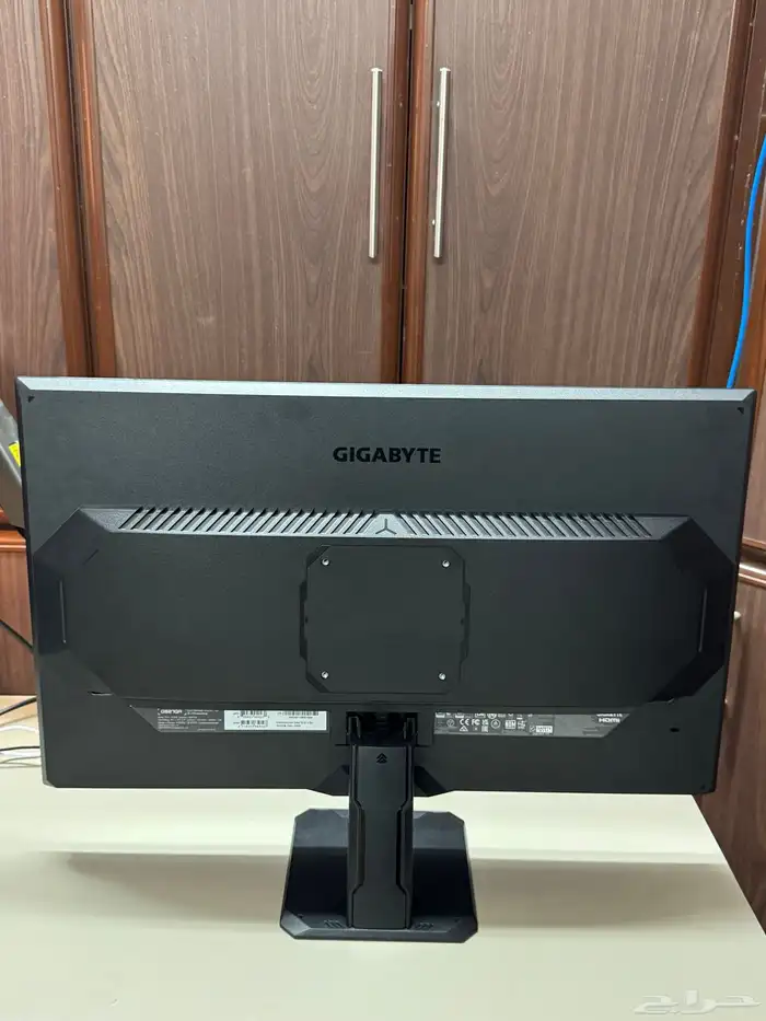 شاشة العاب قيمنق جديده Gigabyte 4