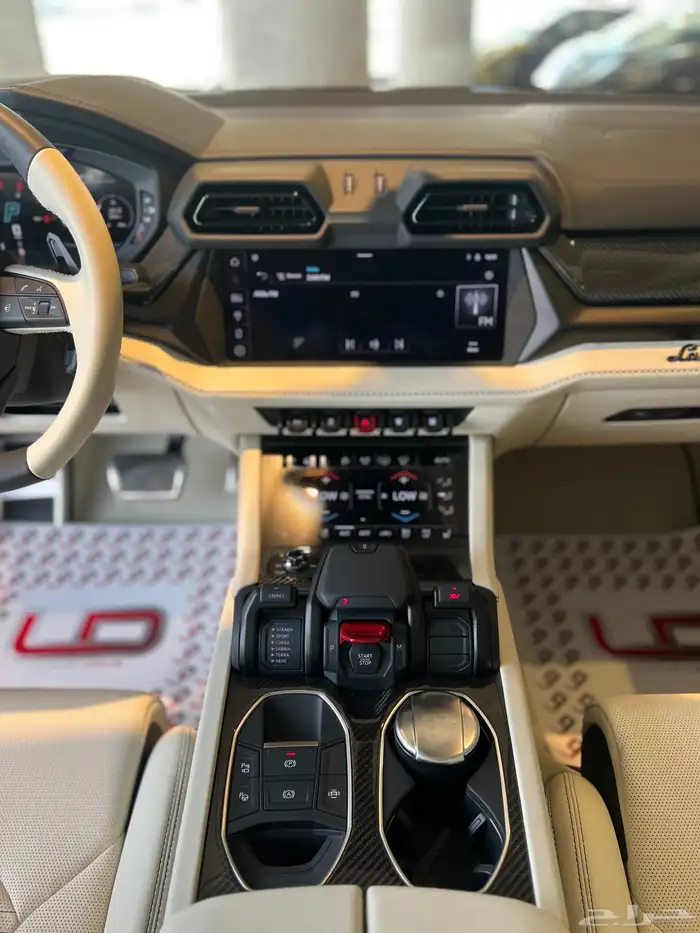 لامبورجيني اورس اس اي - Lamborghini Urus SE 2025 10