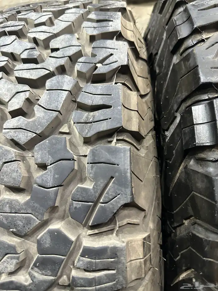 كفرات بي اف جودرتش نص حجري مقاس 265 70 17 4