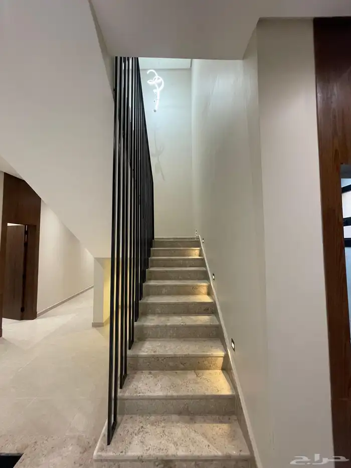 فله فاخره للايجار بحي البيان 14