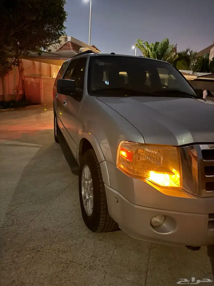 فورد اكسبيدشن 2011 2