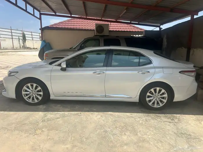 للبيع كامري 2020 GLE بنزين 5