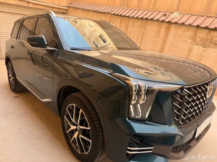 سيارة ماركة جي إي سي لون اخضر نصيفه جدا ممتازه 1