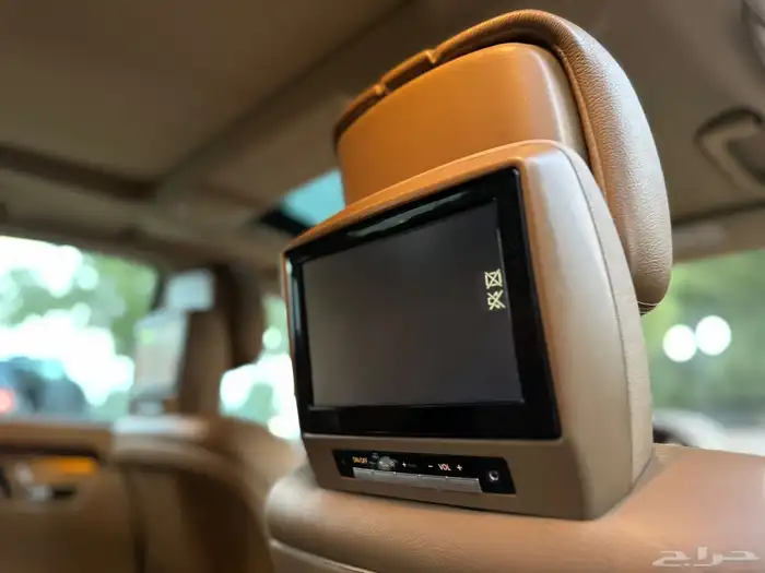 مرسيدس AMG350(بنوراما أعلى فئه) 35