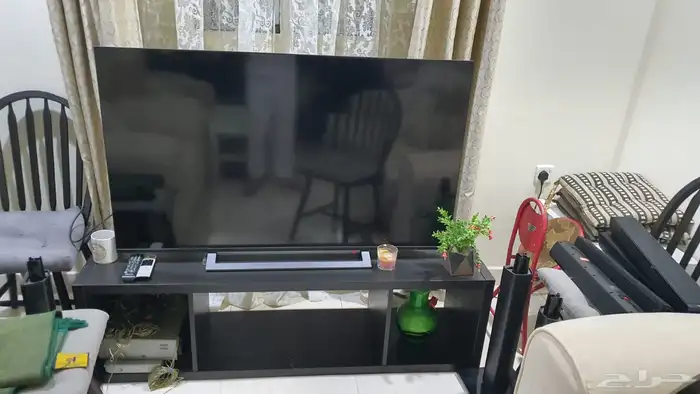 TV AND GLASS CABINET 2