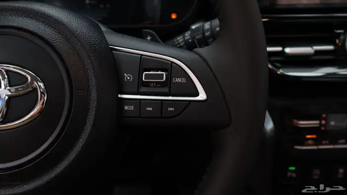 أوربان GLX 2026 36