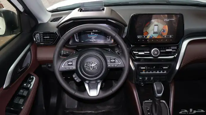 أوربان GLX 2026 19