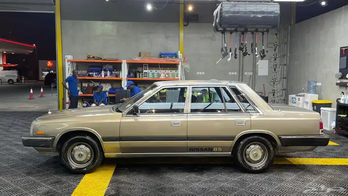 لوريل 200 ال 200L كلاسيك مخزن نادر 1985 5