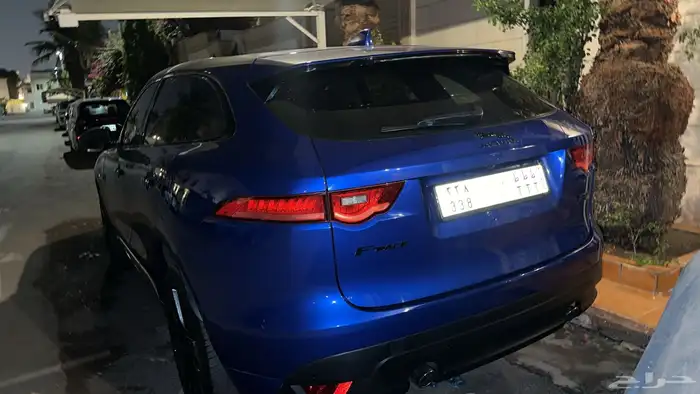 جاكوار F pace بيع او بدل 9