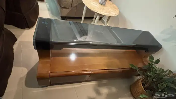 طاولة تلفزيون للبيع 0