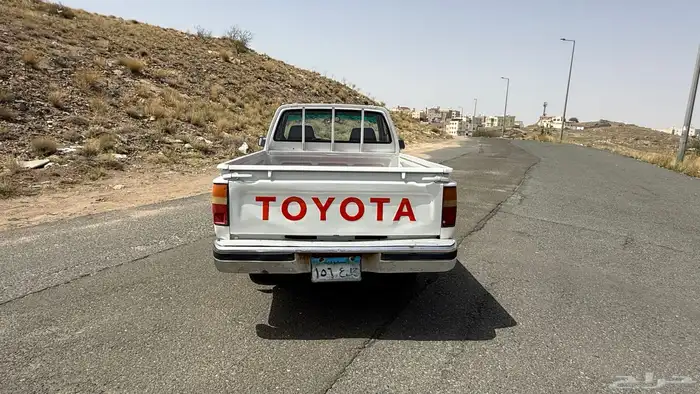 هايلوكس 1992 7
