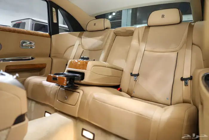 رولز رويس قوست 2016 مستخدم نضيف 17