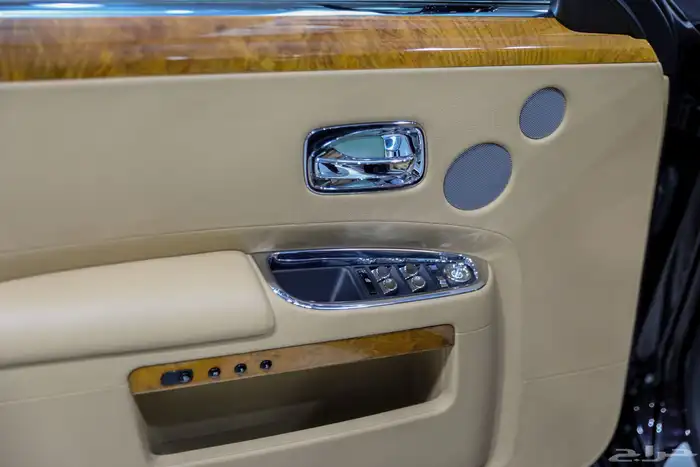 رولز رويس قوست 2016 مستخدم نضيف 13