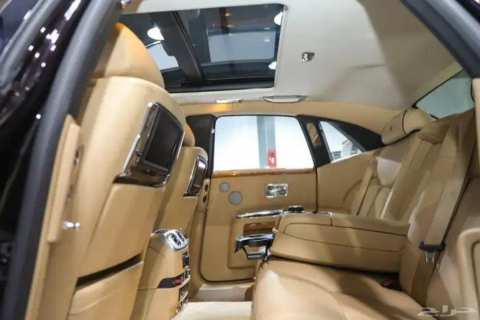 رولز رويس قوست 2016 مستخدم نضيف 19