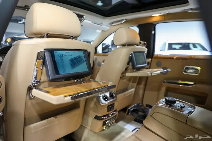 رولز رويس قوست 2016 مستخدم نضيف 15