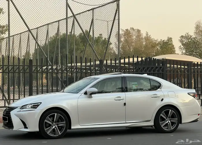 لكزس GS350 2018 سعودي 1