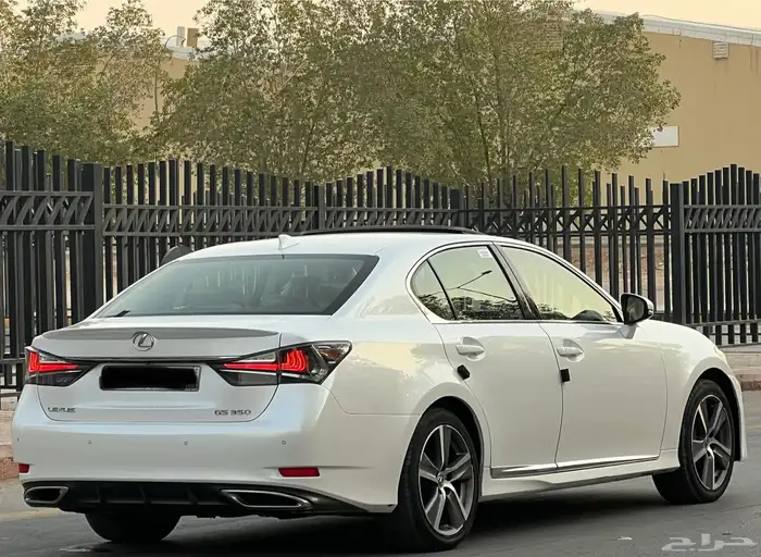لكزس GS350 2018 سعودي 5