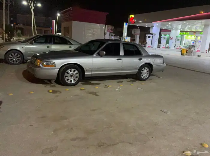 ماركيز 2005 ماشي 160 الف كيلو متر الموتر كفو 0