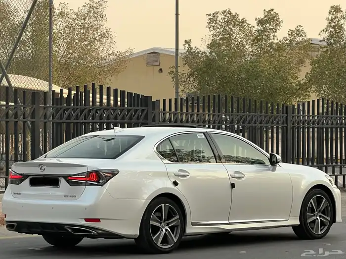 لكزس GS350 2018 سعودي 6