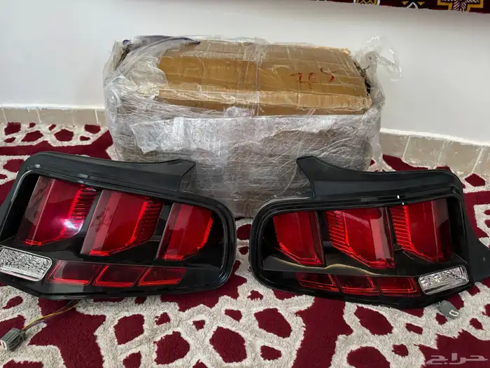 للبيع صطابات موستنق راكبات على موديل 2013 0