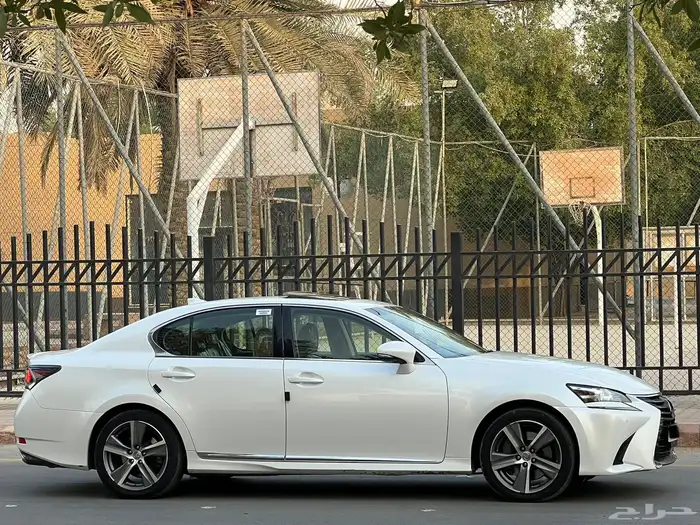 لكزس GS350 2018 سعودي 8