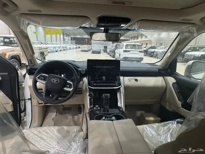 لاندكروزر GXR-2 بنزين 2025 جديد بطاقه جمركيه 8