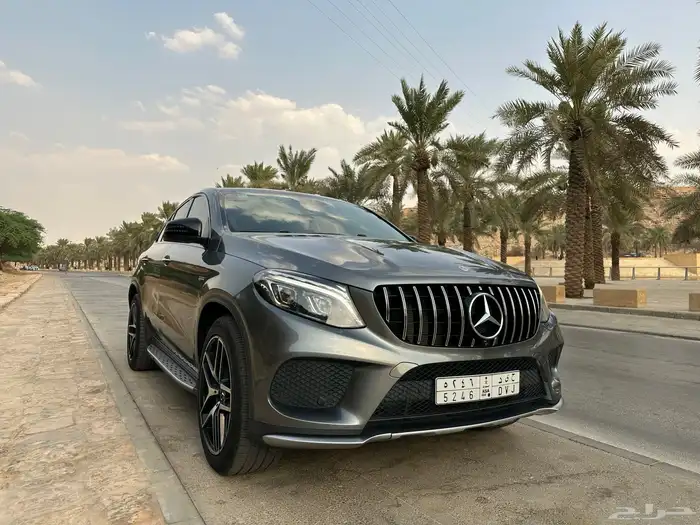 مرسيدس GLE43 موديل 2017 وكاله 32