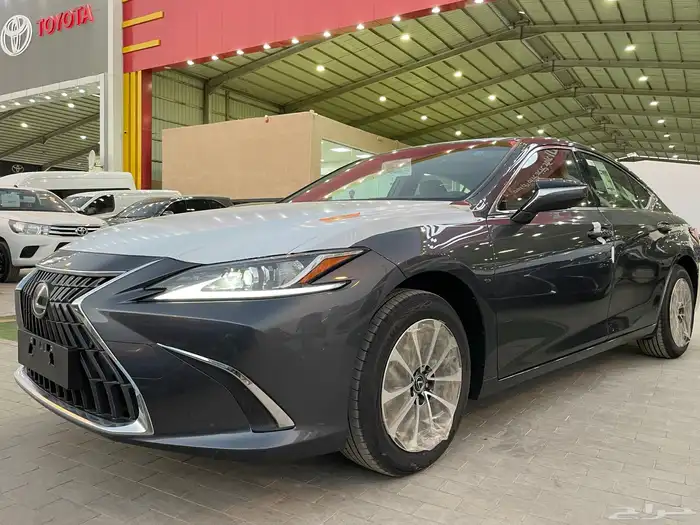 لكزسES250AA2025سعودي داخلي جملي(بنزين)2.5L 1