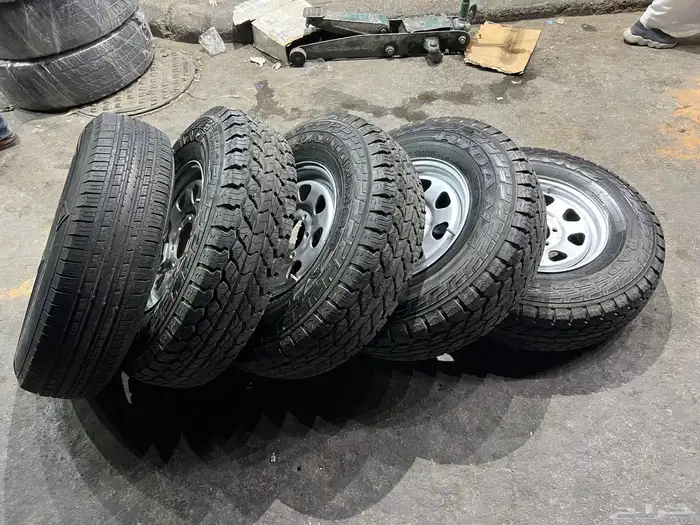 جنوط نيسان فتك حديد مقاس 16 مع كفرات اخو الجديد 26