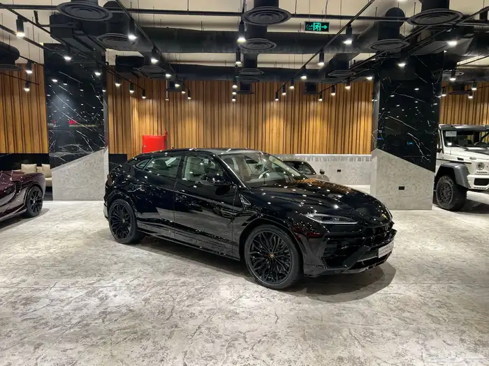 لامبورجيني اورس اس اي - Lamborghini Urus SE 2025 1