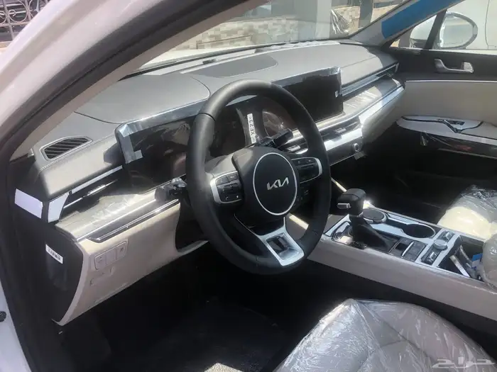 كيا كي 5 K استندر مطور موديل 2026 6