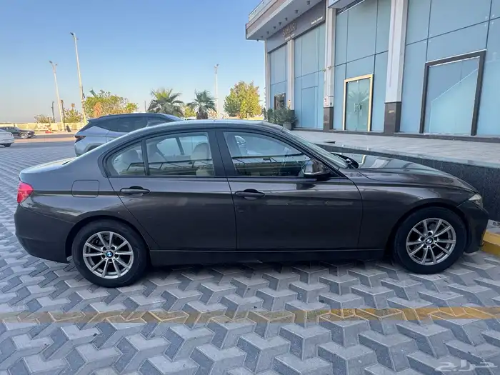 بي ام دبليو 316i 3