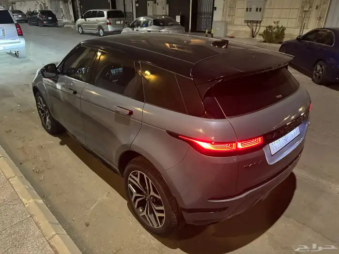لاندروفر ايفوك 2022 سعودي ب 190 12