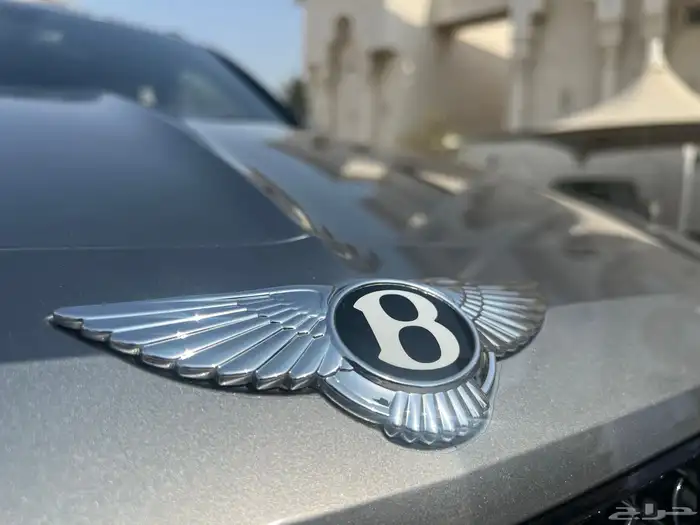 مخزن بنتلي بنتياقا 2019 عداد 52 الف كم فقط سماكو 26