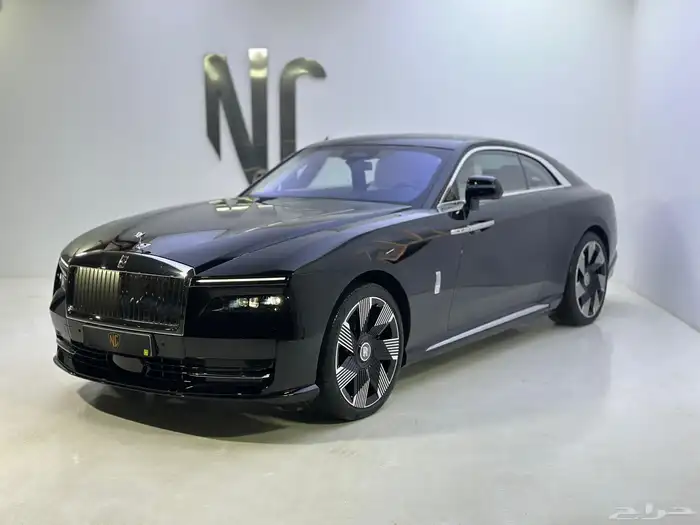 رولز رويس سبيكتر 2024 اسود داخل ابيض 0