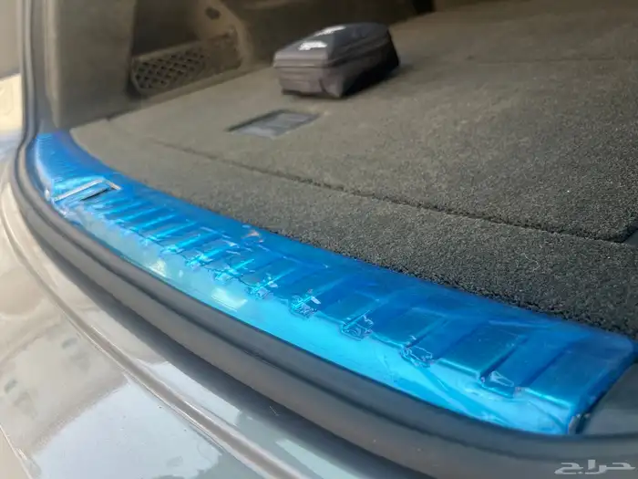 مخزن بنتلي بنتياقا 2019 عداد 52 الف كم فقط سماكو 38