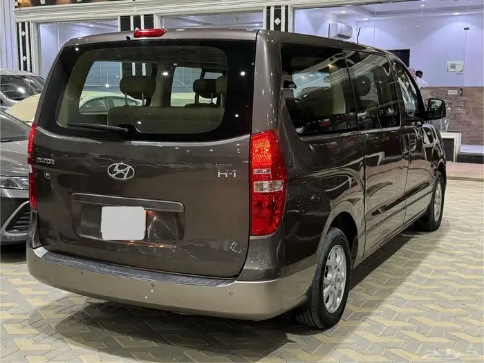 هونداي اتش ون 2015 بنزين 12