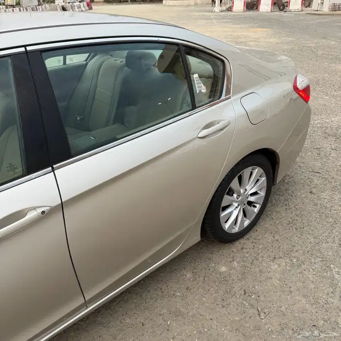 للبيع هوندا كورد 2014 19