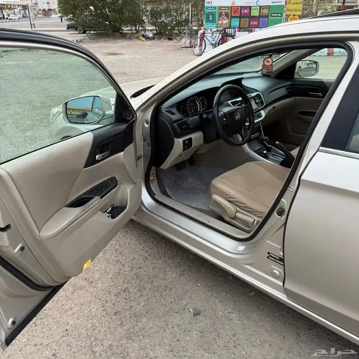 للبيع هوندا كورد 2014 21