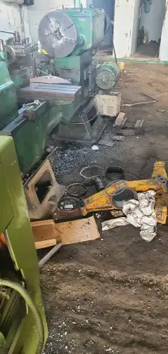 مكنيكي وصيانه المعدات الثقيله 12