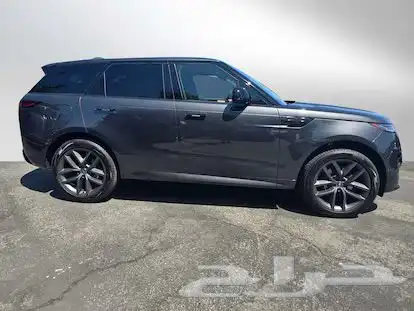 Range Rover Sport P400 Dynamic SE 2025 جديد 3