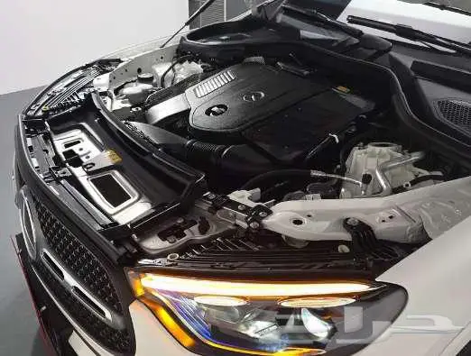 مرسيدس GLC300 كوبية موديل 2021 الميموني للاستيراد بكوريا 4