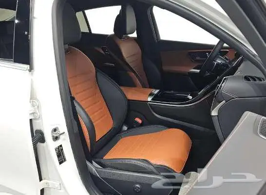 مرسيدس GLC300 كوبية موديل 2021 الميموني للاستيراد بكوريا 8