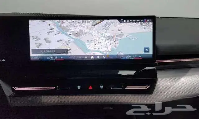 قيد الشحن - مملوكه لدي مؤسسه المشاري - bmw - 520i - 2024 11