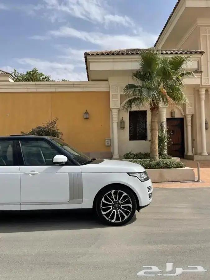 رنج موديل 2015 NA ممشى 185000 الف البدي شرط 2