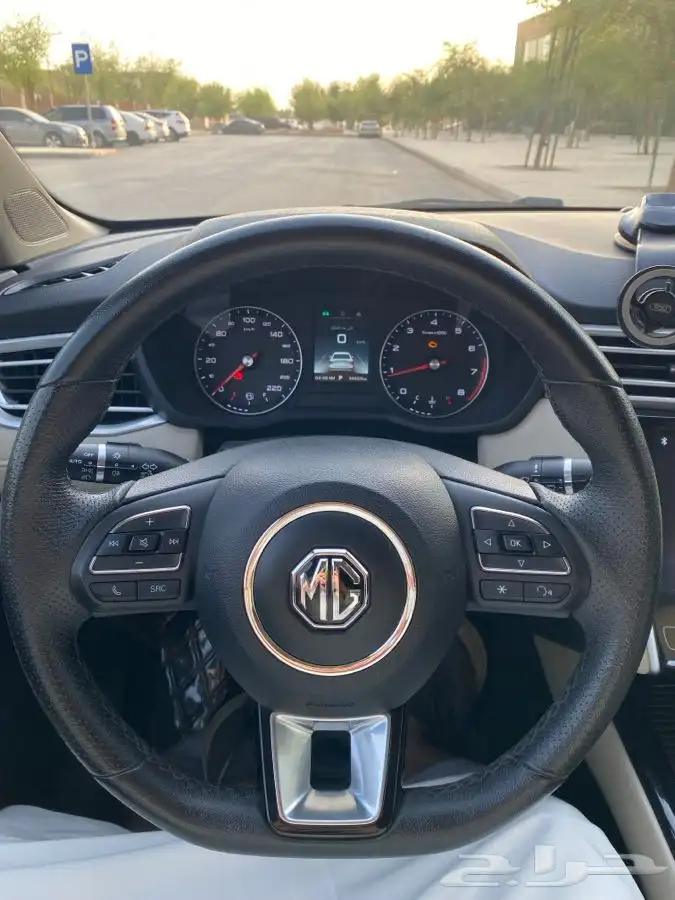 للبيع MG5 2023 فل كامل 11