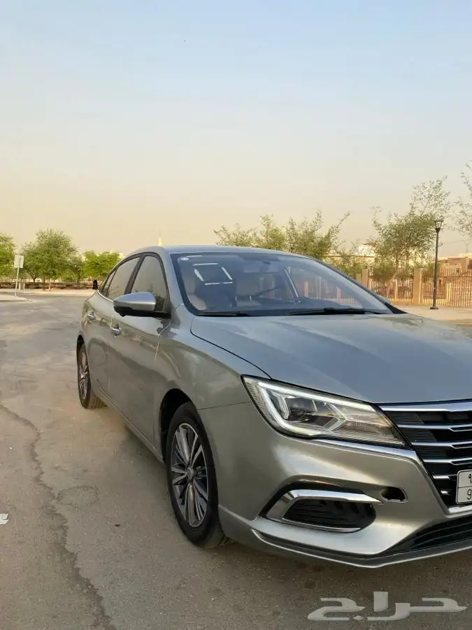 للبيع MG5 2023 فل كامل 7