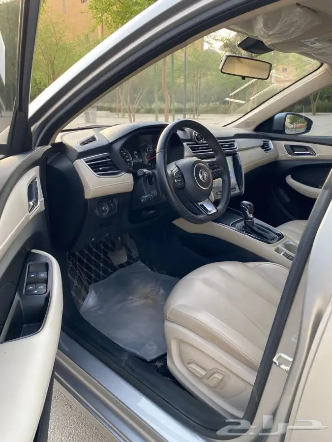 للبيع MG5 2023 فل كامل 9