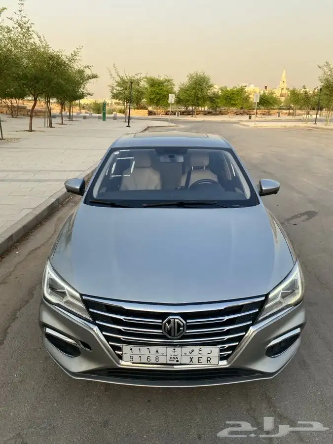 للبيع MG5 2023 فل كامل 0